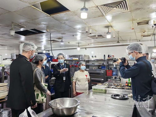 渝中区开展网红餐厅及无堂食外卖 查餐厅 行动