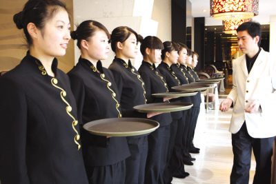 餐饮店---七步教你吸引更多的客人-服务技巧-红餐微杂志